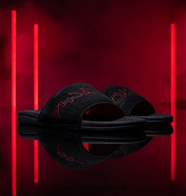 miesten star wars dc bolsa basic sandaalit musta punainen DC Shoes VXP4HP388